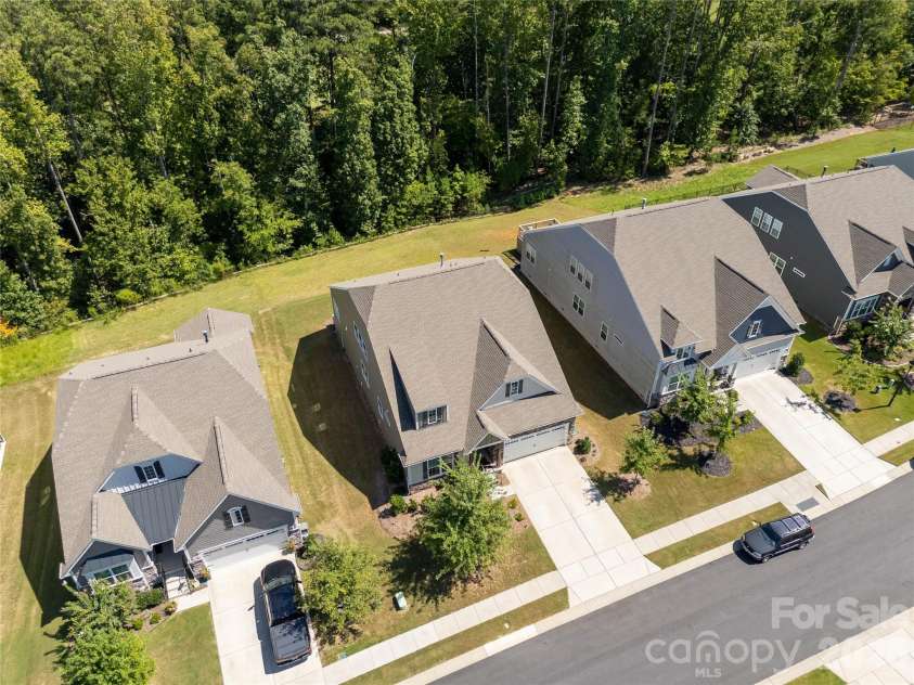15706 Aviary Orchard Way, Charlotte, NC 28278.  MLS# CAR4422516, YatesRealty ID 49992. 