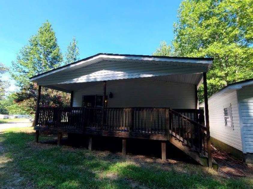 293 Tumbleweed Drive, Salisbury, NC 28146.  MLS# CAR4421330, YatesRealty ID 49997. 