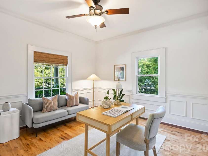 2900 Myers Street, Charlotte, NC 28205.  MLS# CAR4422515, YatesRealty ID 49998. 