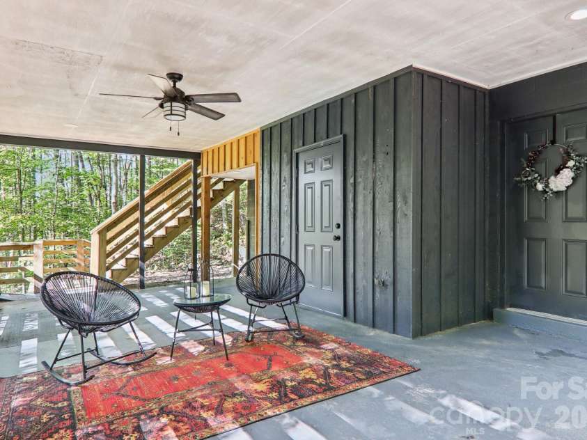 315 Bear Cove Road, Bryson City, NC 28713.  MLS# CAR4423012, YatesRealty ID 49999. 