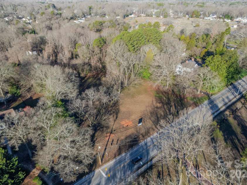 515 Winding Way, Belmont, NC 28012.  MLS# CAR4200756, YatesRealty ID 5. 