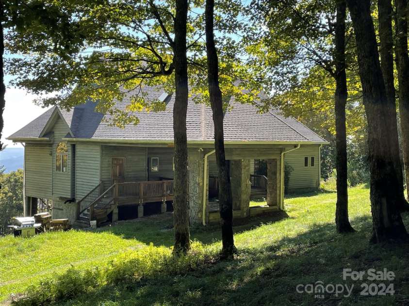 220 Hog Pen Road, Newland, NC 28657.  MLS# CAR4064509, YatesRealty ID 50. 