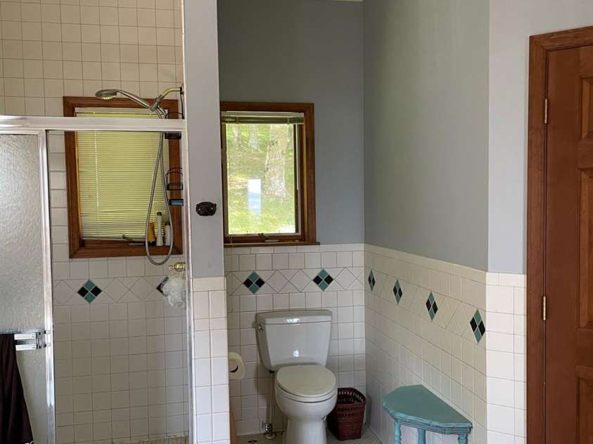 220 Hog Pen Road, Newland, NC 28657.  MLS# CAR4064509, YatesRealty ID 50. Ensuite bath