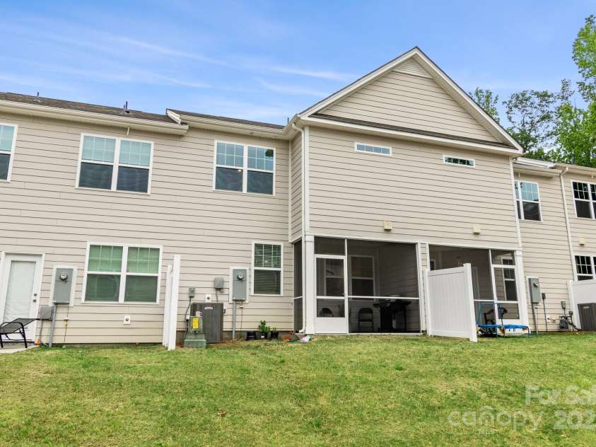 804 Gable Oak Lane, Fort Mill, SC 29708.  MLS# CAR4300419, YatesRealty ID 50. 