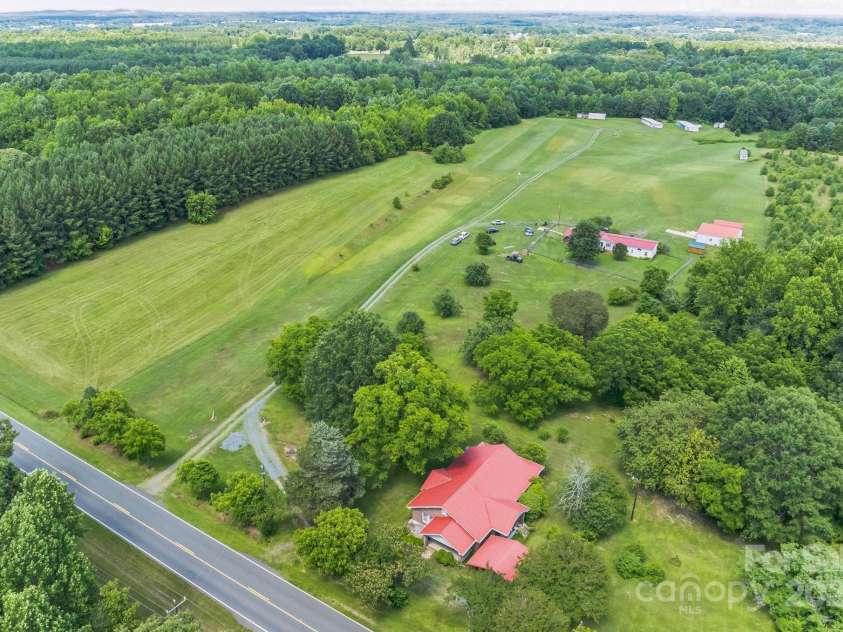 2491 Highway 274 Highway, Cherryville, NC 28021.  MLS# CAR4310737, YatesRealty ID 500. 