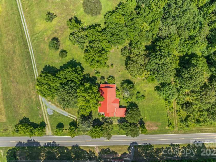 2491 Highway 274 Highway, Cherryville, NC 28021.  MLS# CAR4310737, YatesRealty ID 500. 