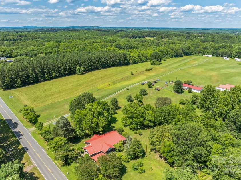 2491 Highway 274 Highway, Cherryville, NC 28021.  MLS# CAR4310737, YatesRealty ID 500. 