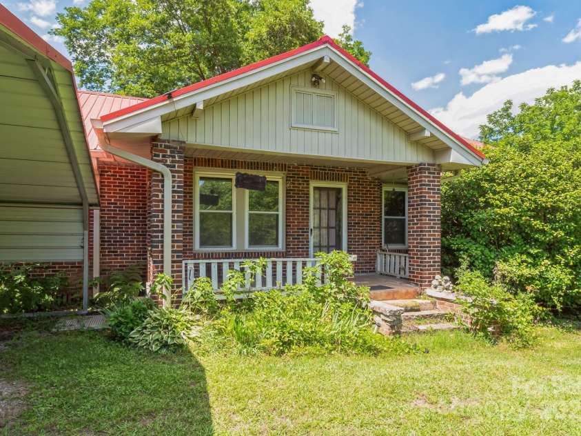 2491 Highway 274 Highway, Cherryville, NC 28021.  MLS# CAR4310737, YatesRealty ID 500. 