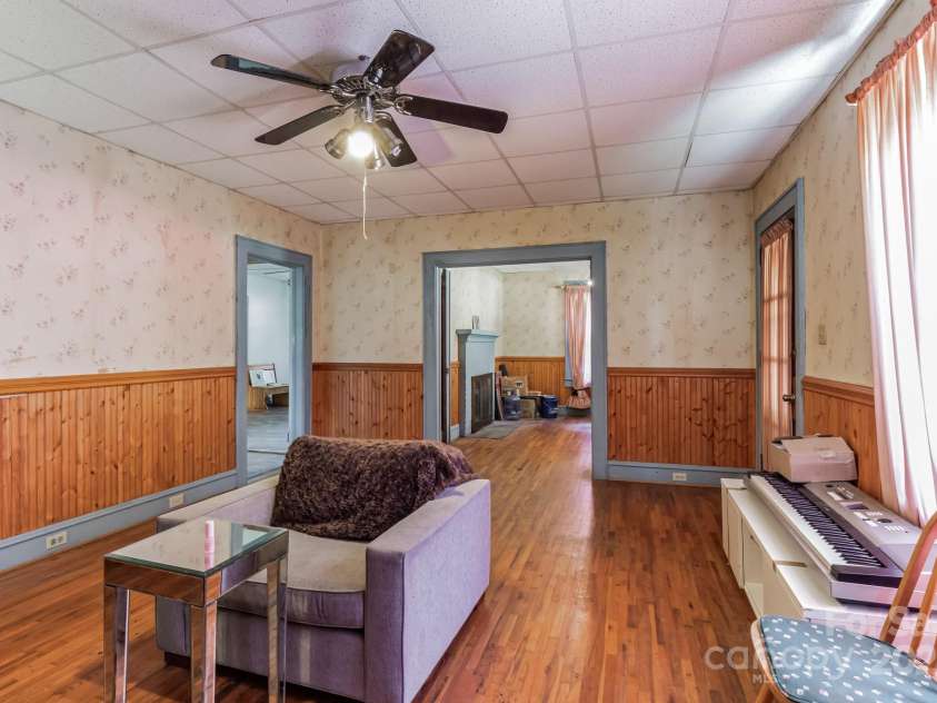 2491 Highway 274 Highway, Cherryville, NC 28021.  MLS# CAR4310737, YatesRealty ID 500. 