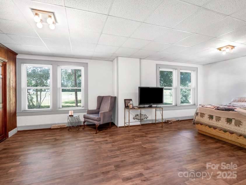 2491 Highway 274 Highway, Cherryville, NC 28021.  MLS# CAR4310737, YatesRealty ID 500. 