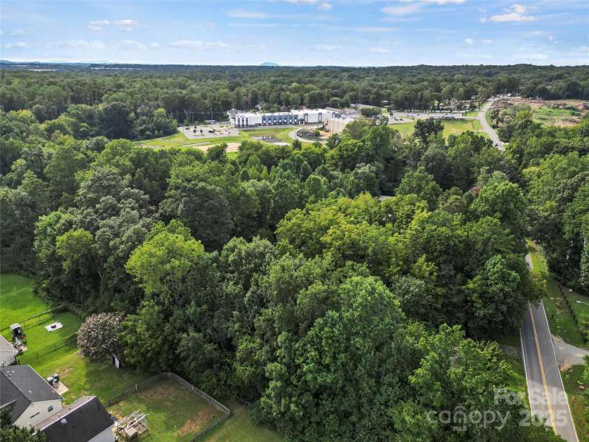 6109 Paw Creek Road, Charlotte, NC 28214.  MLS# CAR4286051, YatesRealty ID 500. 