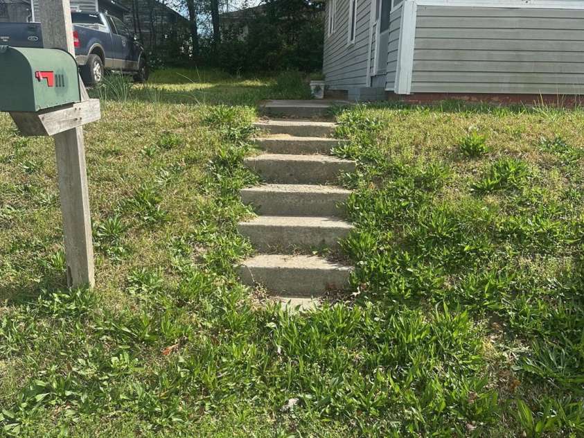 211 2nd Street, Kershaw, SC 29067.  MLS# CAR4243614, YatesRealty ID 5000. 