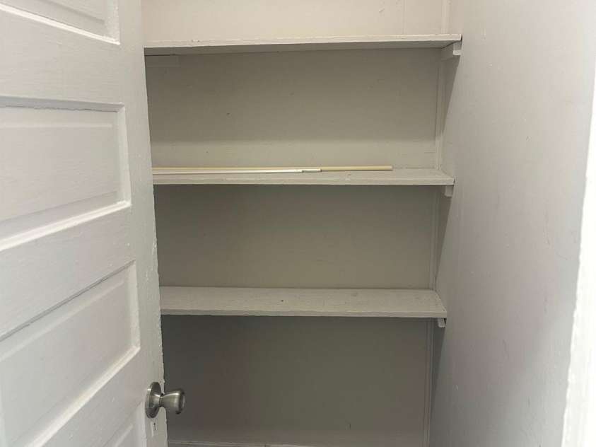 211 2nd Street, Kershaw, SC 29067.  MLS# CAR4243614, YatesRealty ID 5000. 