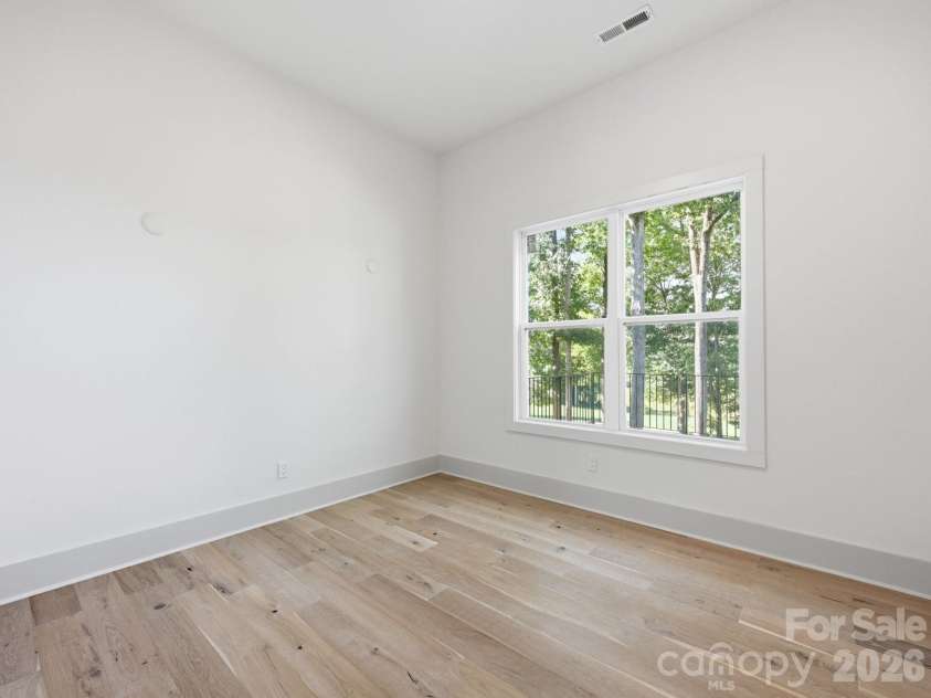 124 Clipper Lane, Mooresville, NC 28117.  MLS# CAR4408282, YatesRealty ID 50001. 