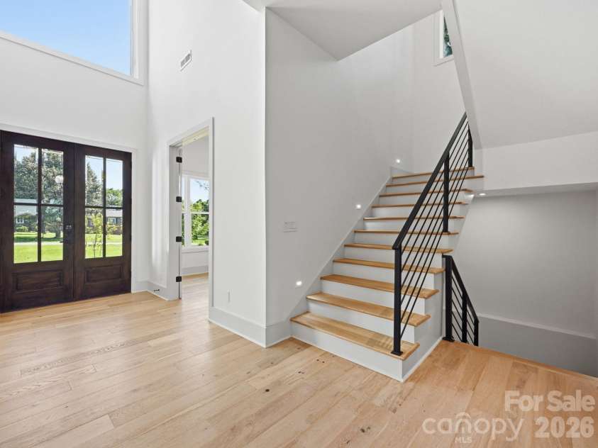 124 Clipper Lane, Mooresville, NC 28117.  MLS# CAR4408282, YatesRealty ID 50001. 