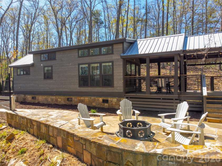 163 Simplicity Woods Drive, Franklin, NC 28734.  MLS# CAR4359834, YatesRealty ID 5001. 