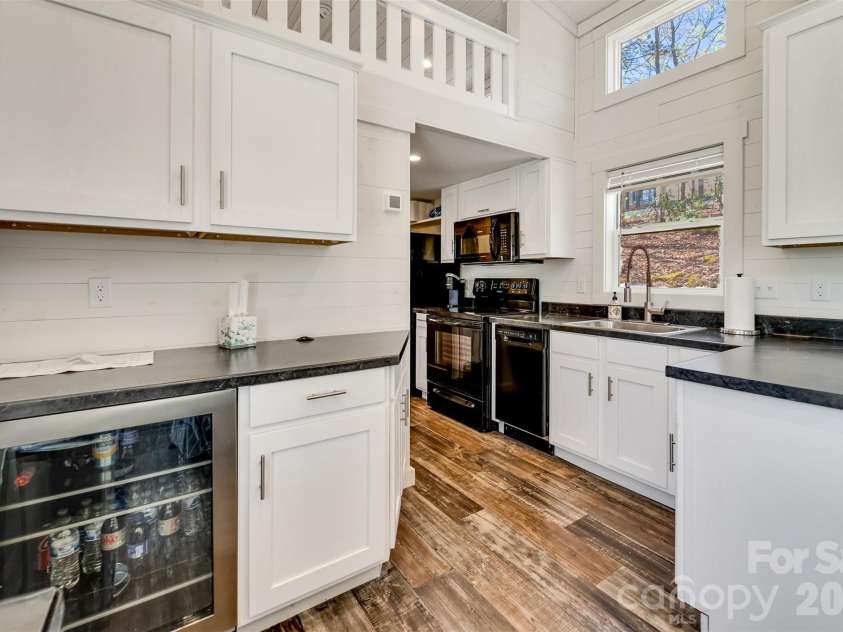 163 Simplicity Woods Drive, Franklin, NC 28734.  MLS# CAR4359834, YatesRealty ID 5001. 