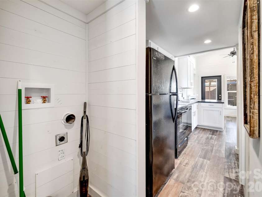 163 Simplicity Woods Drive, Franklin, NC 28734.  MLS# CAR4359834, YatesRealty ID 5001. 