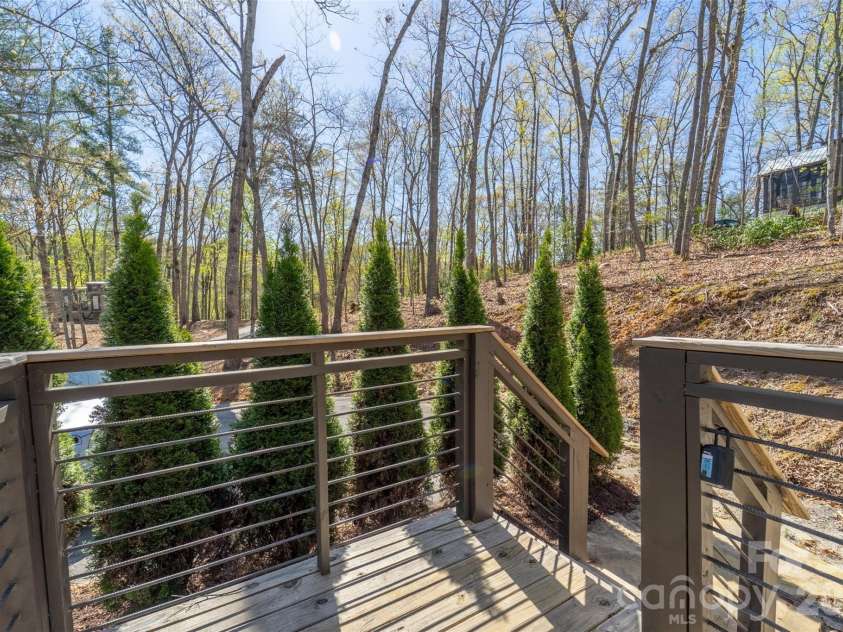 163 Simplicity Woods Drive, Franklin, NC 28734.  MLS# CAR4359834, YatesRealty ID 5001. 