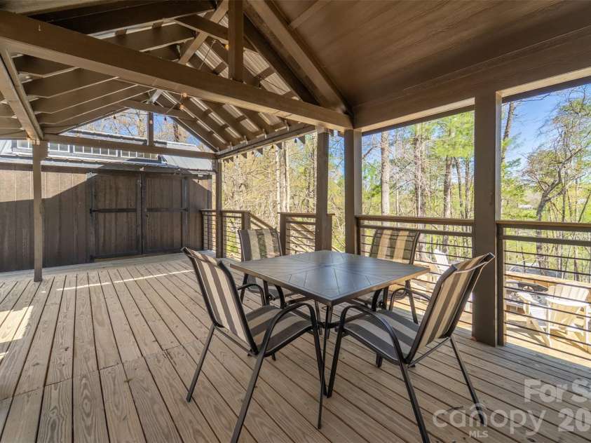 163 Simplicity Woods Drive, Franklin, NC 28734.  MLS# CAR4359834, YatesRealty ID 5001. 
