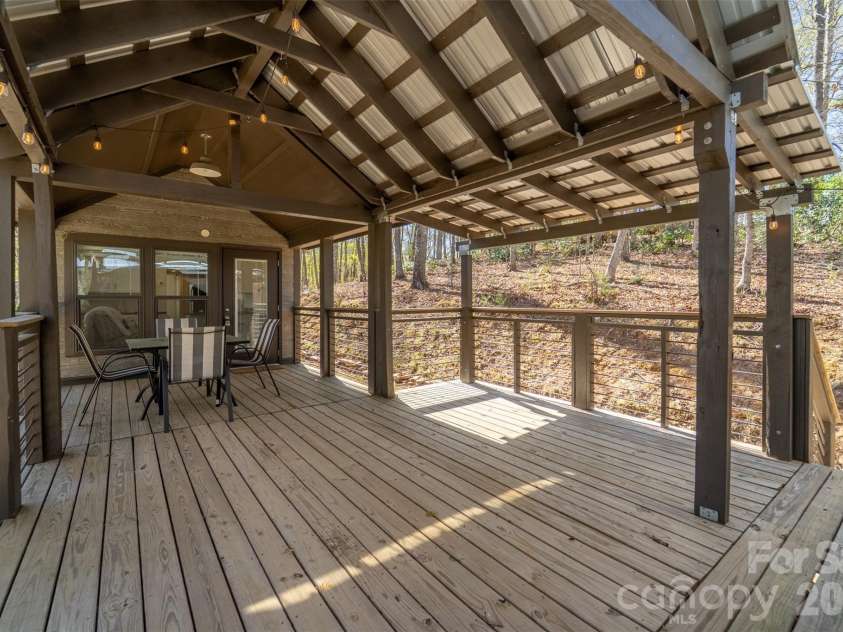 163 Simplicity Woods Drive, Franklin, NC 28734.  MLS# CAR4359834, YatesRealty ID 5001. 