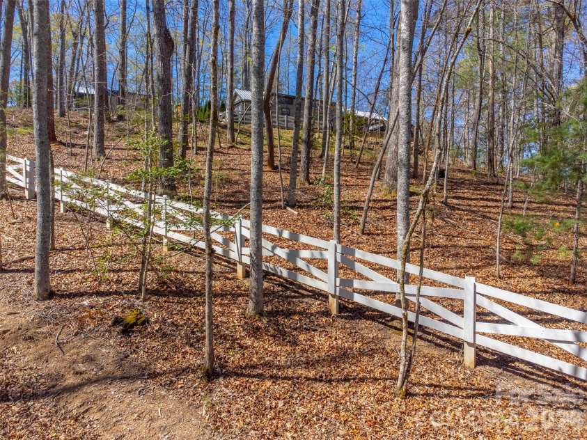 163 Simplicity Woods Drive, Franklin, NC 28734.  MLS# CAR4359834, YatesRealty ID 5001. 