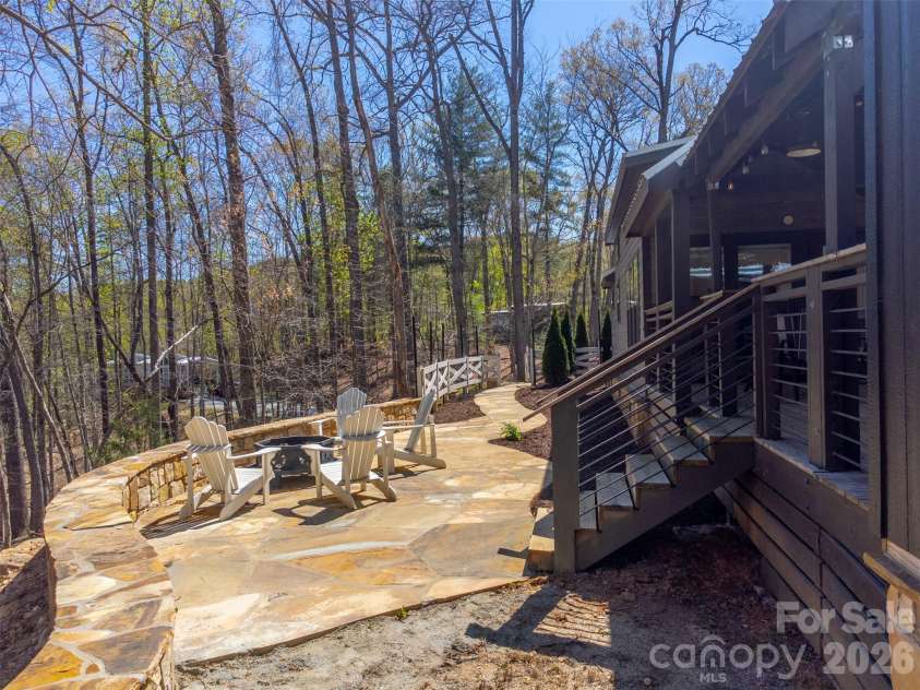 163 Simplicity Woods Drive, Franklin, NC 28734.  MLS# CAR4359834, YatesRealty ID 5001. 