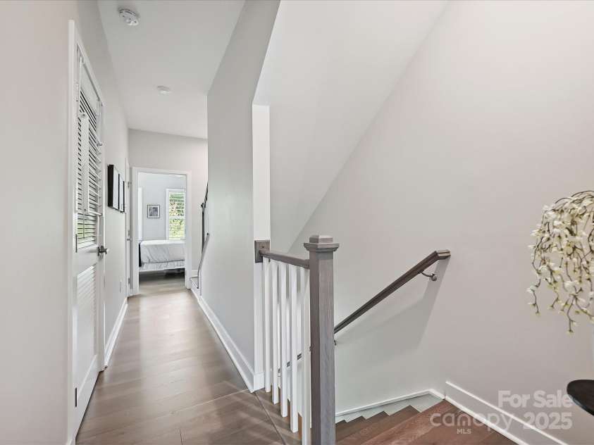 824 Broad River Lane, Charlotte, NC 28211.  MLS# CAR4278902, YatesRealty ID 5001. 