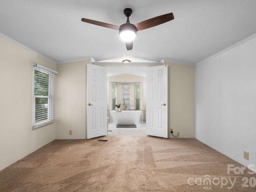 4838 Lakota Way Road, Maiden, NC 28650.  MLS# CAR4423259, YatesRealty ID 50014. 