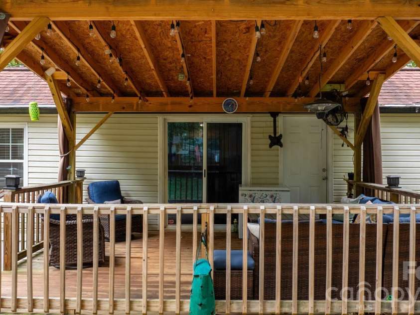 4838 Lakota Way Road, Maiden, NC 28650.  MLS# CAR4423259, YatesRealty ID 50014. 