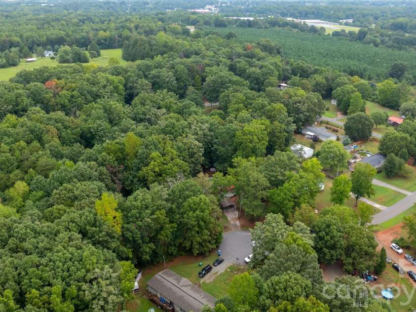 4838 Lakota Way Road, Maiden, NC 28650.  MLS# CAR4423259, YatesRealty ID 50014. 