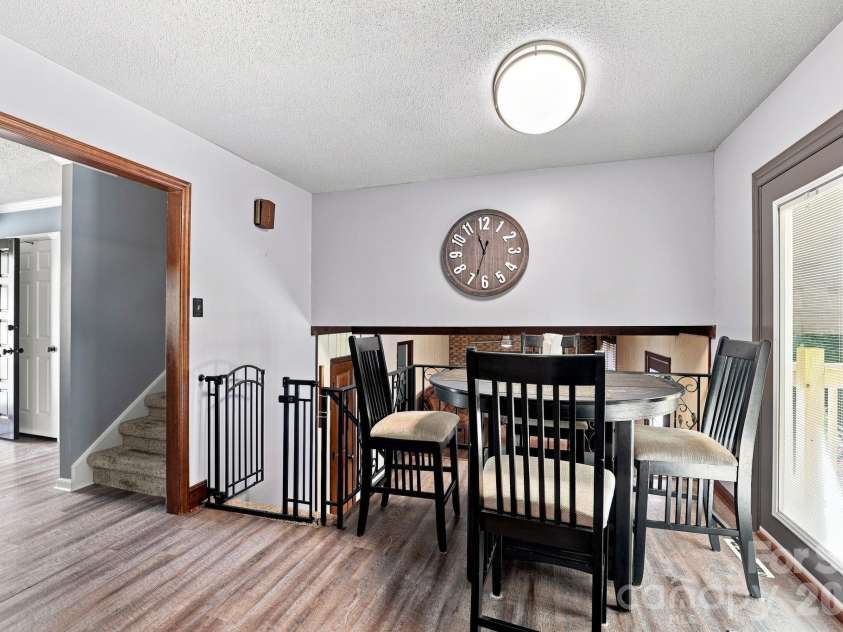 5421 Woodside Drive, Rock Hill, SC 29732.  MLS# CAR4423453, YatesRealty ID 50017. 