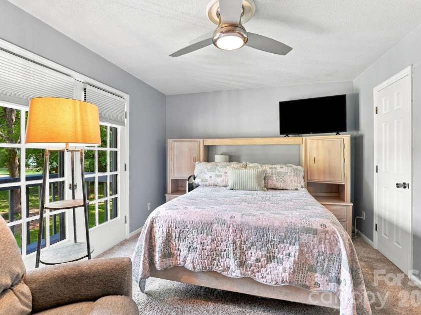 5421 Woodside Drive, Rock Hill, SC 29732.  MLS# CAR4423453, YatesRealty ID 50017. 