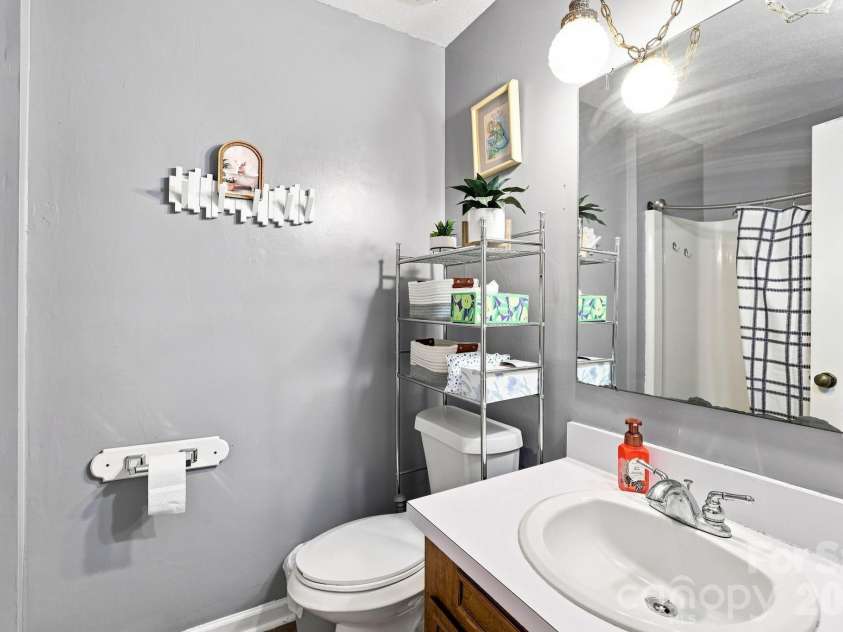 5421 Woodside Drive, Rock Hill, SC 29732.  MLS# CAR4423453, YatesRealty ID 50017. 