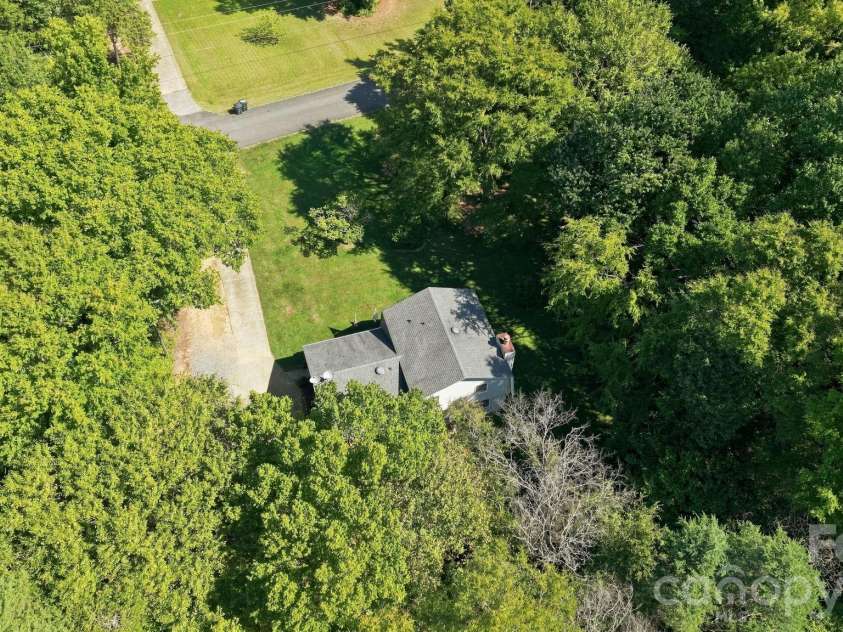 5421 Woodside Drive, Rock Hill, SC 29732.  MLS# CAR4423453, YatesRealty ID 50017. 
