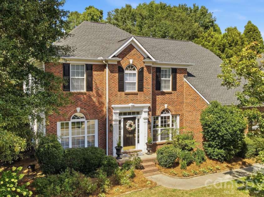 2529 Shady Reach Lane, Charlotte, NC 28214.  MLS# CAR4421103, YatesRealty ID 50018. 