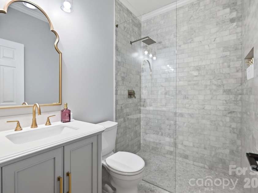 2529 Shady Reach Lane, Charlotte, NC 28214.  MLS# CAR4421103, YatesRealty ID 50018. 