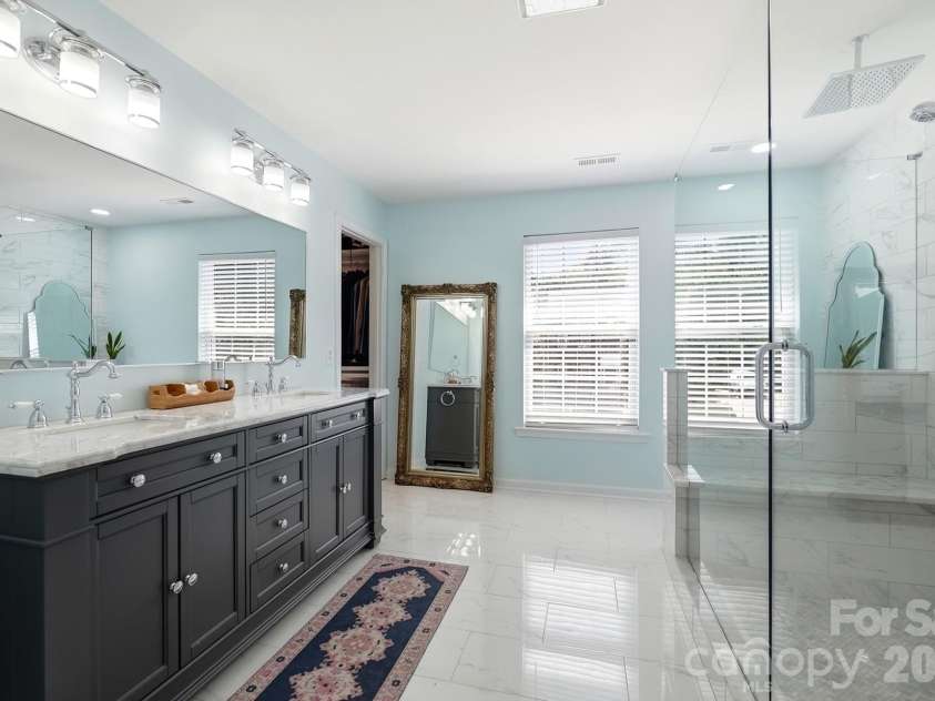 2529 Shady Reach Lane, Charlotte, NC 28214.  MLS# CAR4421103, YatesRealty ID 50018. 