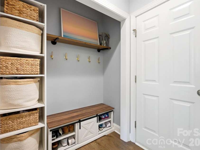 2529 Shady Reach Lane, Charlotte, NC 28214.  MLS# CAR4421103, YatesRealty ID 50018. 