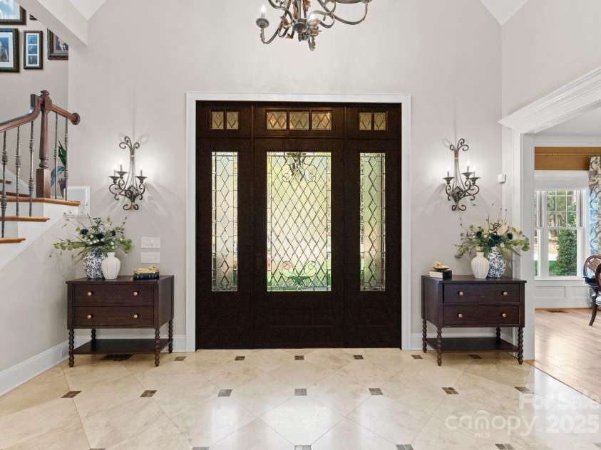 13215 Claysparrow Road, Charlotte, NC 28278.  MLS# CAR4225145, YatesRealty ID 5002. 