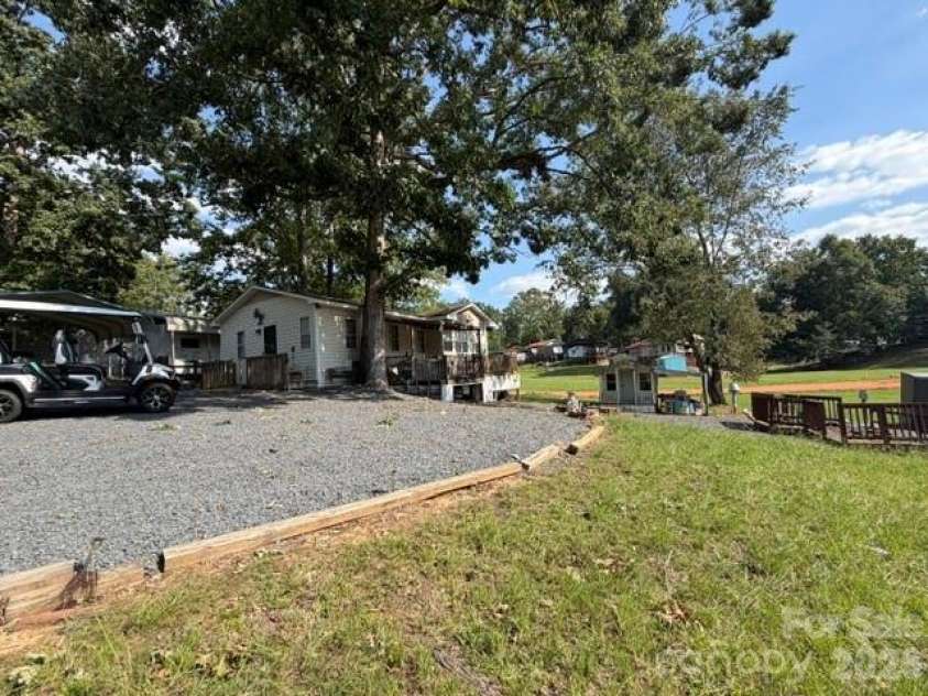 184 Deer Park Road, Mount Gilead, NC 27306.  MLS# CAR4423228, YatesRealty ID 50020. 