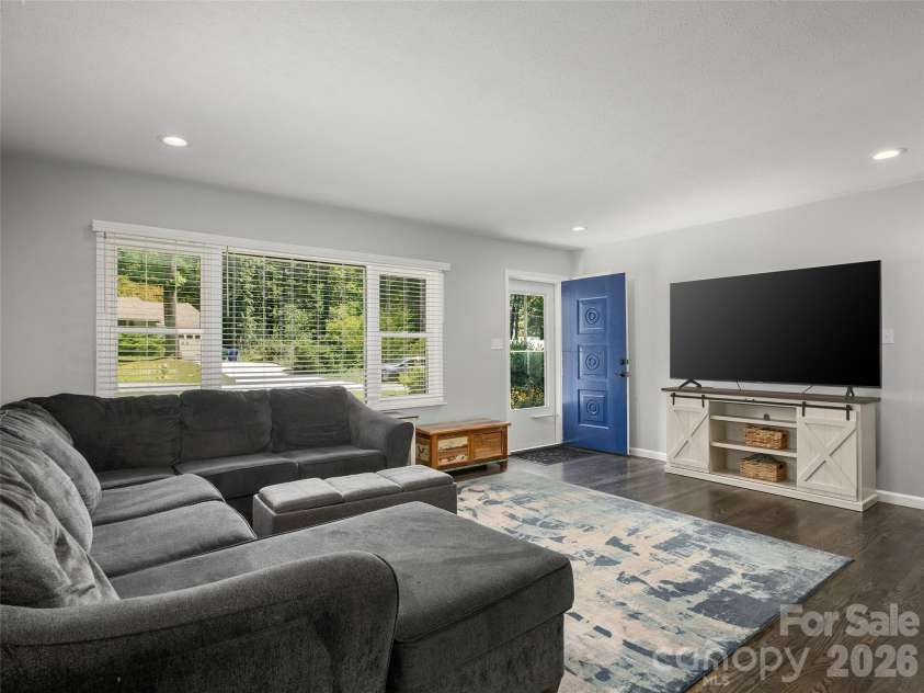 182 Locust Court, Arden, NC 28704.  MLS# CAR4423530, YatesRealty ID 50021. 