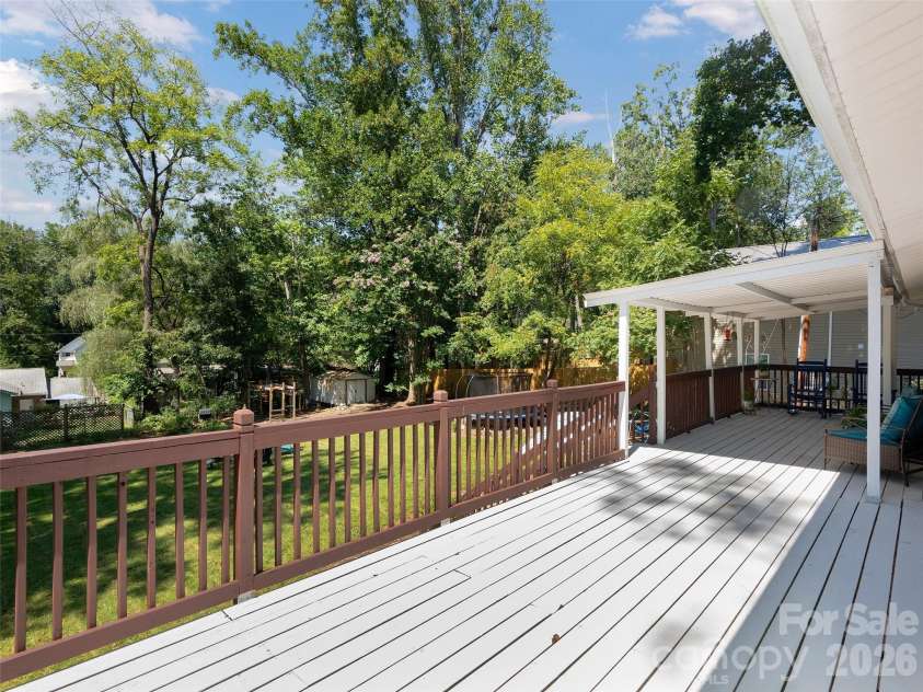 182 Locust Court, Arden, NC 28704.  MLS# CAR4423530, YatesRealty ID 50021. 