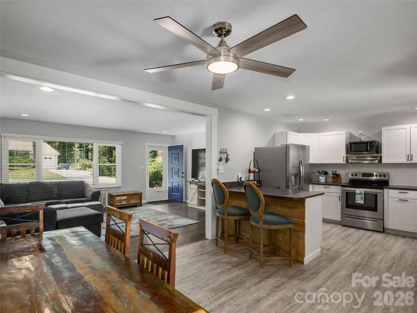 182 Locust Court, Arden, NC 28704.  MLS# CAR4423530, YatesRealty ID 50021. 