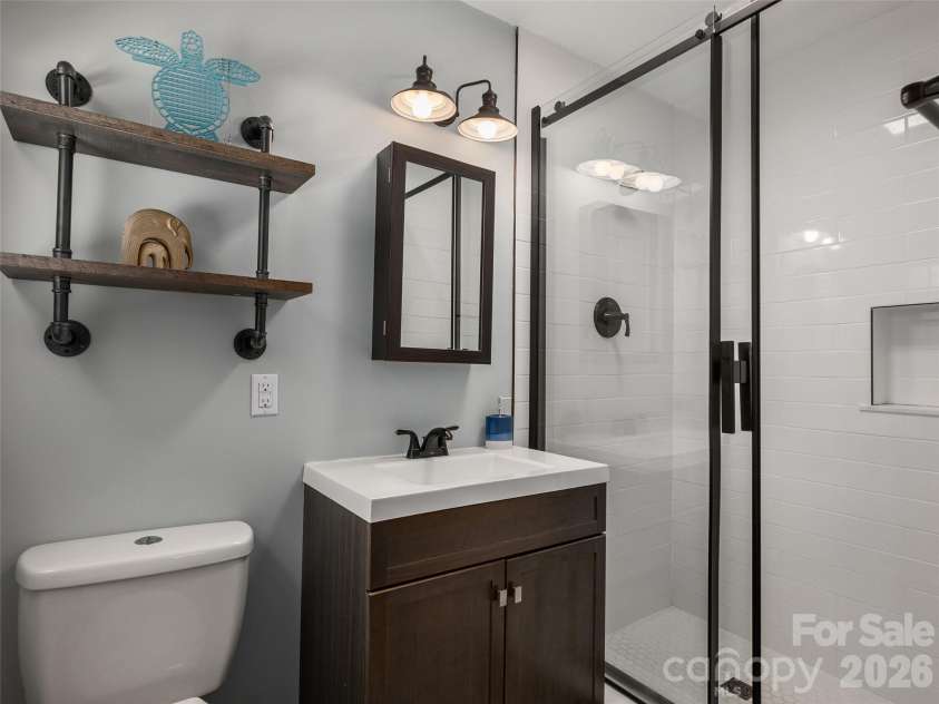 182 Locust Court, Arden, NC 28704.  MLS# CAR4423530, YatesRealty ID 50021. 