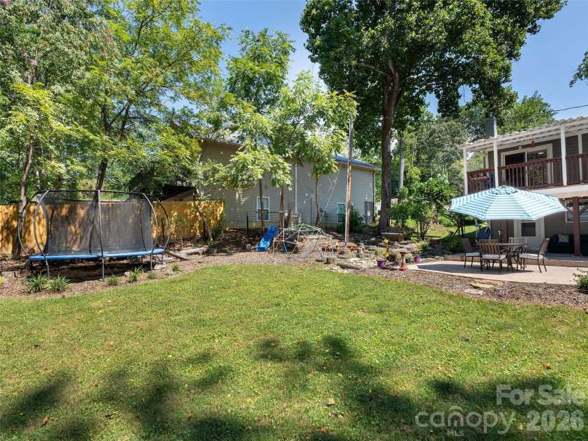 182 Locust Court, Arden, NC 28704.  MLS# CAR4423530, YatesRealty ID 50021. 