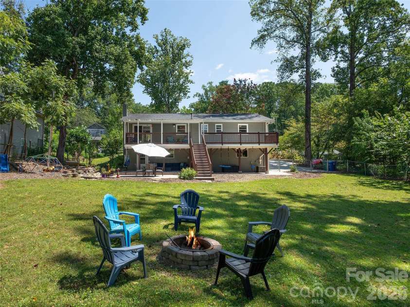 182 Locust Court, Arden, NC 28704.  MLS# CAR4423530, YatesRealty ID 50021. 