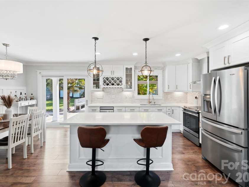 1901 Clearwood Lane, Charlotte, NC 28214.  MLS# CAR4422726, YatesRealty ID 50028. 
