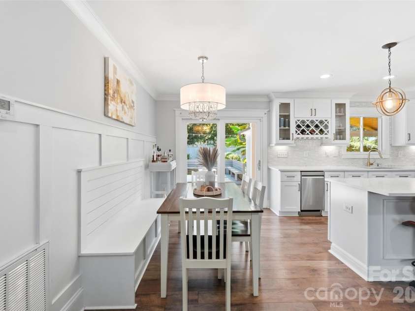 1901 Clearwood Lane, Charlotte, NC 28214.  MLS# CAR4422726, YatesRealty ID 50028. 