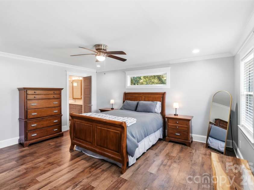1901 Clearwood Lane, Charlotte, NC 28214.  MLS# CAR4422726, YatesRealty ID 50028. 